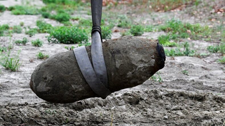 Unexploded WW2 bomb discovered in river Po, Italy - Asiana Times