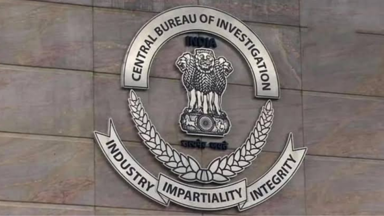 CBI raids Delhi's Deputy Chief Minister 