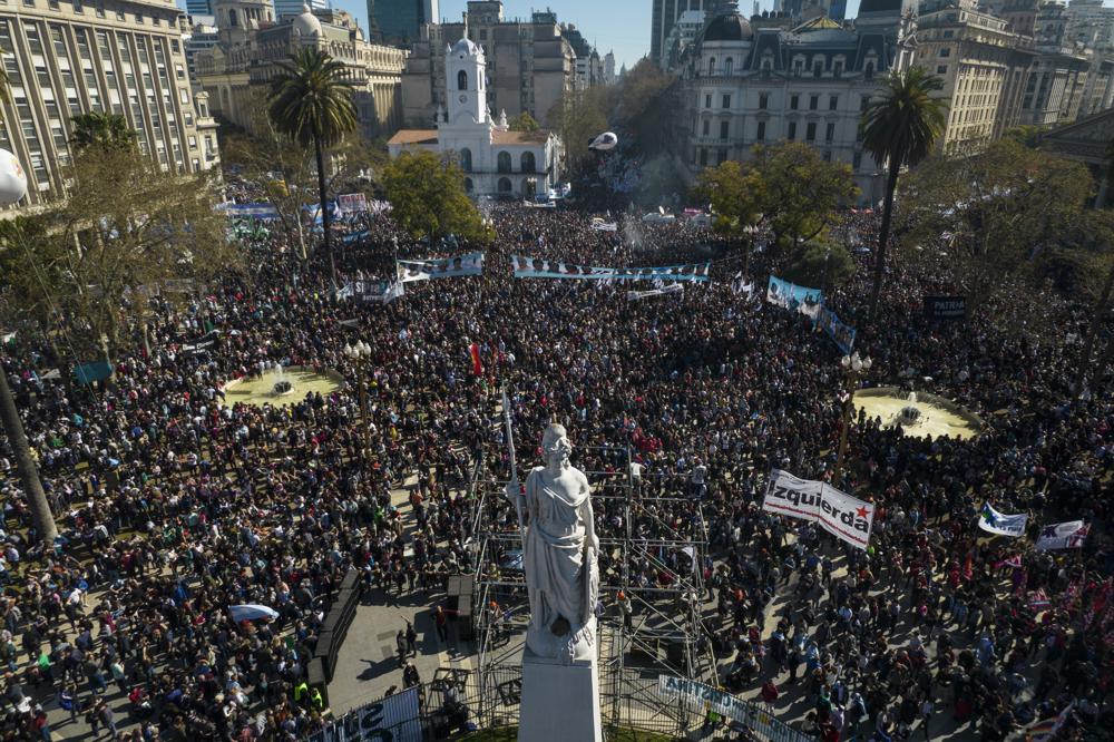 Assassination attempt on VP riles Argentina