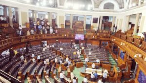 Corruption charges, rain havoc, Bengaluruโs infraย possiblyย to make Karnataka Assemblyย consultationย today; Siddaramaiahย demanding situationsย Bommai for openย dialogueย on corruption Corruption charges