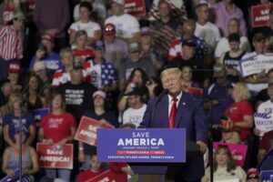 With a rally in Pennsylvania, Trump switches to general election mode. With a rally in Pennsylvania, Trump switches to general election mode. - Asiana Times