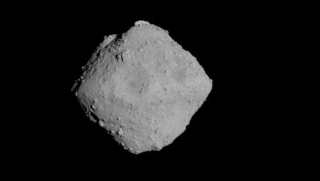 Water discovered in dust particles from asteroid Ryugu might provide hints to life on Earth