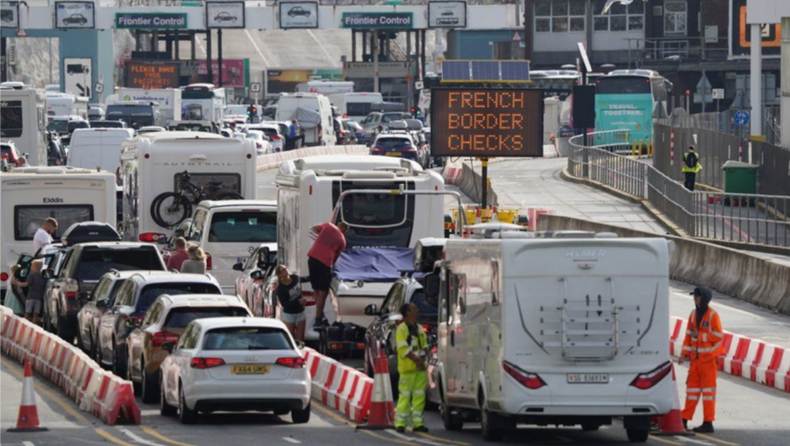 Calais: Ferry Companies Apologize For Long Waits
