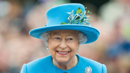 Queen Elizabeth: 600 of her Favourite Brands Might Lose Royal Warrant