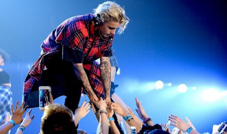 Justin Bieber cancels India show of 'justice world tour' due to health reasons