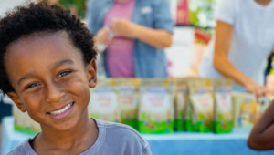 Tenkasi: Shopkeeper Refused to Sell Snacks, Activists send a deluge of goodies to SC children