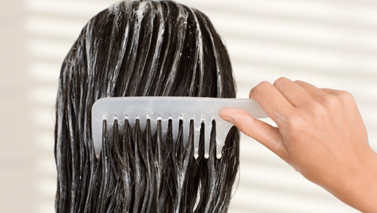 The US urges citizens to avoid conditioning their hair when exposed to nuclear explosions