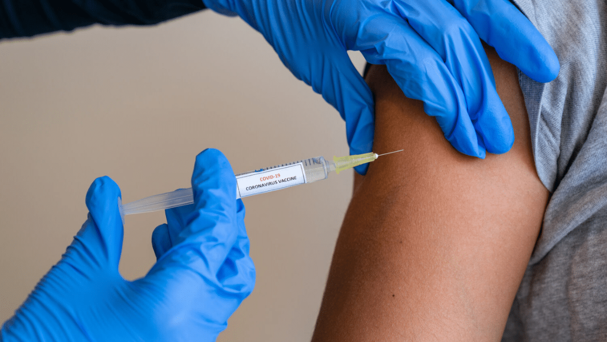 Delhi High Court issues a Directive to the school to permit the unvaccinated instructor to return to work - Asiana Times