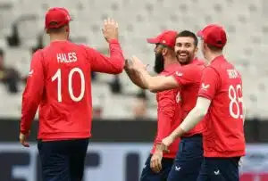 Wood celebrates the wicket(Getty)