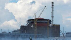 Ukraine war: Zaporizhzhia nuclear plant chief detained by Russians - Kyiv