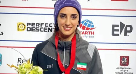 iranian-athlete--into-trouble-after-hijab-fells