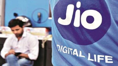 Reliance Jio took over BSNL Telecom with 32.8 lakh users: Report TRAI - Asiana Times