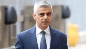London mayor Sadiq Khan denied Queen's statue
