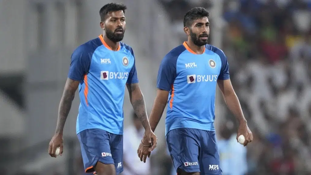 Sunil Gavaskar's bold take on Jasprit Bumrah's replacement for T20 World Cup - Asiana Times