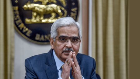 Shaktikanta Das says india forex going strong