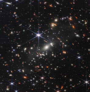 'Shiny, sparkly object' in James Webb space image