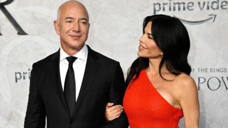 Jeff Bezos to donate the majority of his wealth - Asiana Times