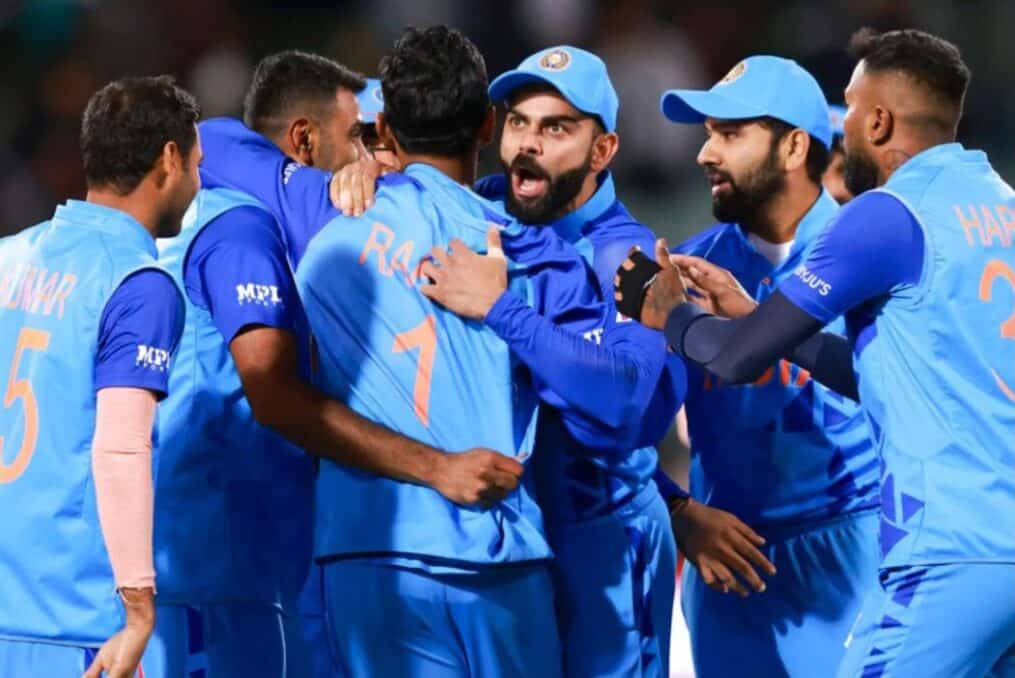 India marks a win by 5 runs against Bangladesh