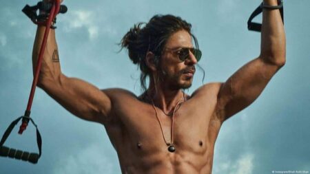 Romance king Shah Rukh Khan To Be Felicitated, Red Sea International Film Festival - Asiana Times