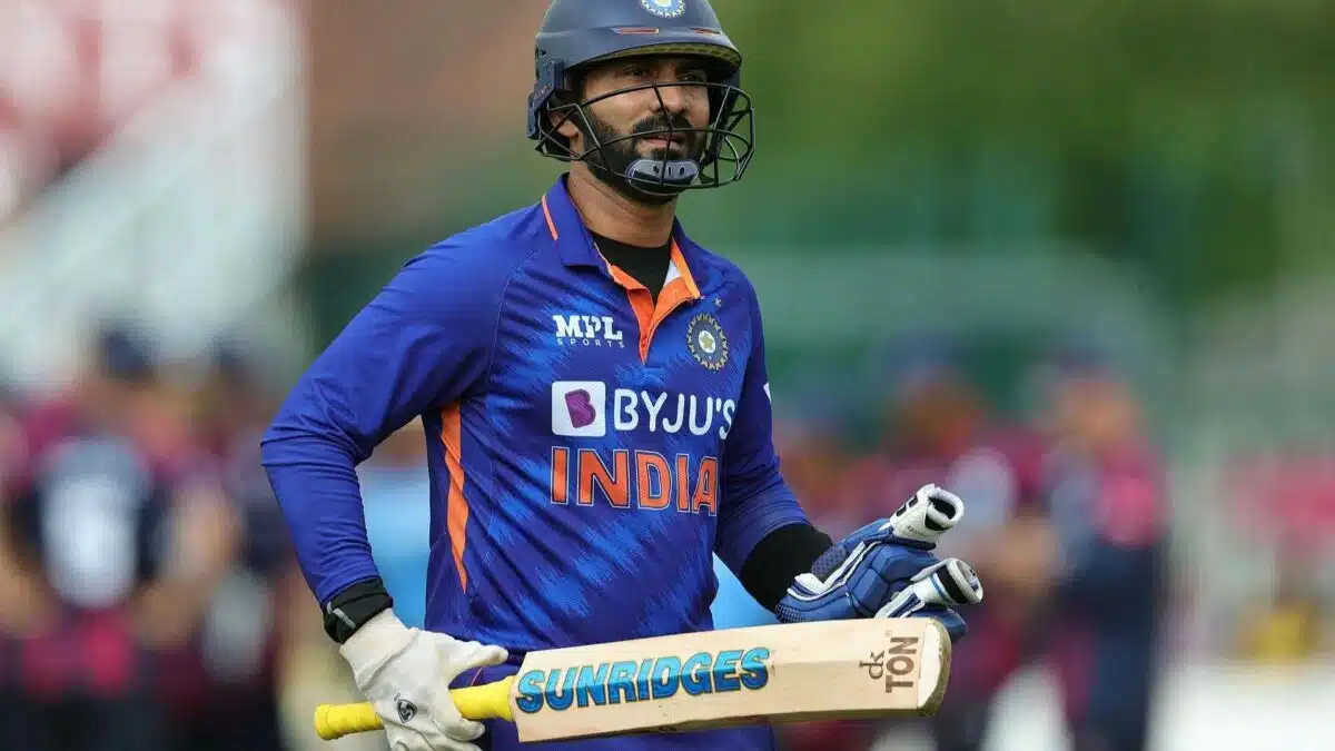 Rohit and Dravid face Criticism over Dinesh Karthik's poor performance - Asiana Times