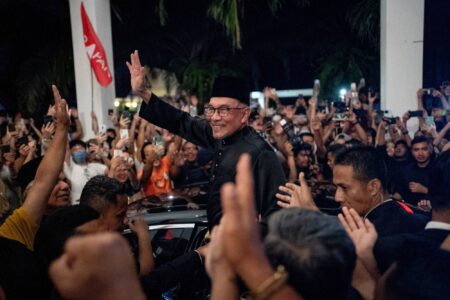 Anwar Ibrahim, the new and the10th PM of Malaysia - Asiana Times