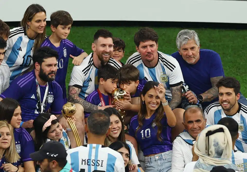 Watch: Messi's million-dollar response to a goal-celebrating video of his wife and children - Asiana Times