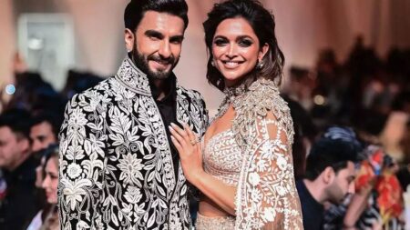 Ranveer Singh wholeheartedly Gushes over Deepika Padukone during her Recent Live - Asiana Times