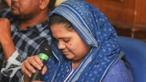 Bilkis Bano moves to Supreme Court challenging the premature release of 11 rape convicts - Asiana Times