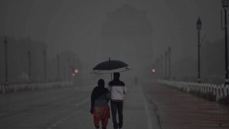 Fog & Pollution worsen Delhi Weather - Asiana Times