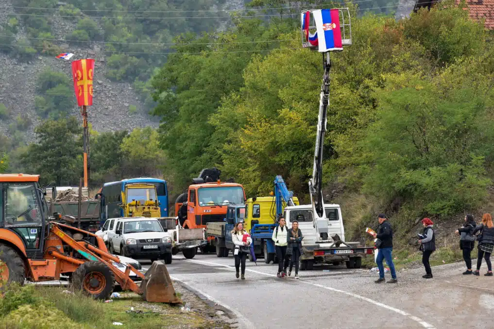 Kosovo key frontier with Serbia closed - Asiana Times