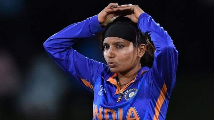 Indian women's cricketer Rajeshwari Gayakwad gets into a fight at a supermarket - Asiana Times