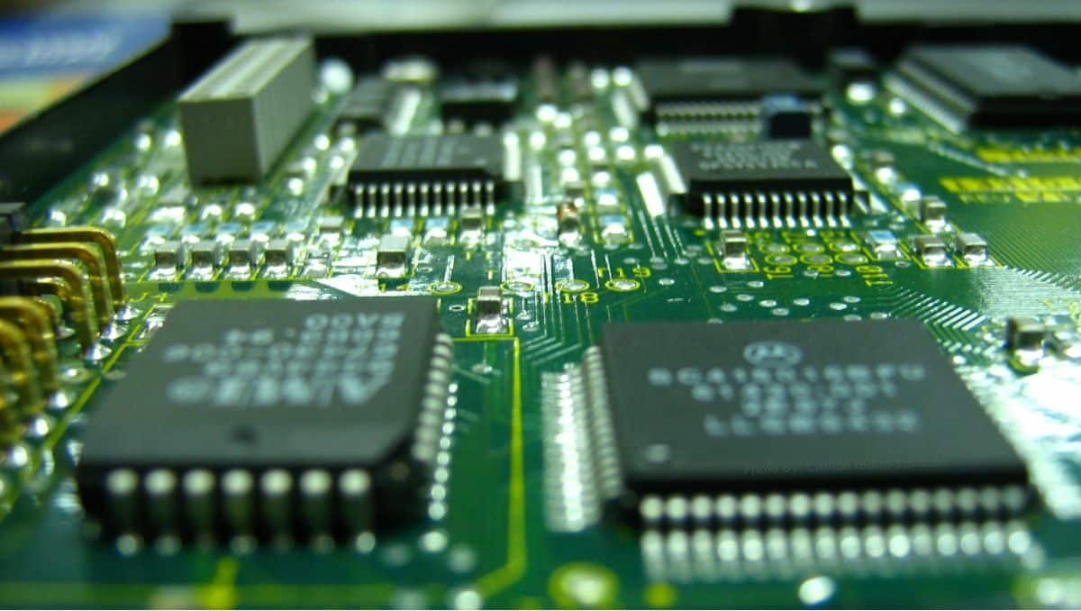 China's Huge Semiconductor bid to Counter US