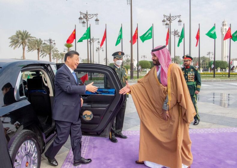 Saudi Arabia-Huawei Pen Deal as China Lurks in Gulf Territory