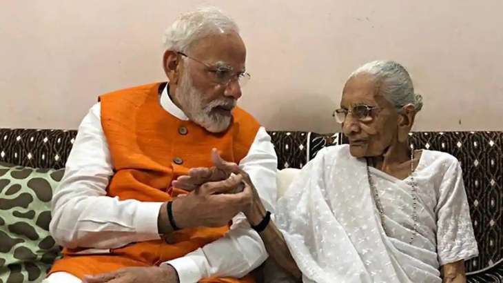 Nrendra Modi and Heeraben