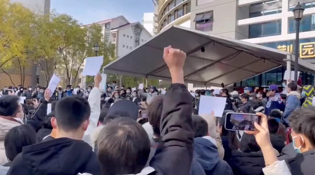 Students protesting with blank sheets
