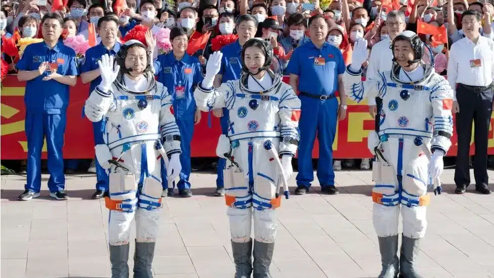After a six-month mission, Chinese astronauts return to Earth