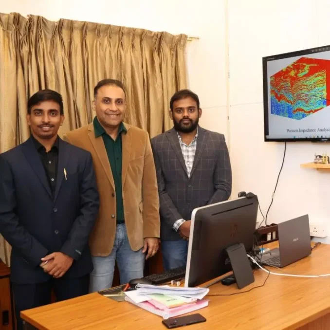 The Indian Institute of Technology (IIT) researchers, Mr. M Narendra Babu and Dr. Venkatesh Ambatti have developed practical data analytics approach to detect petroleum underground.