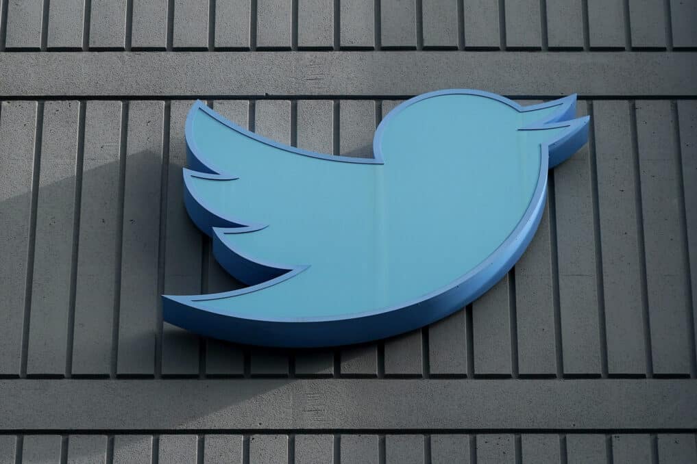 Twitter headquarters ordered the staff to leave headquarters