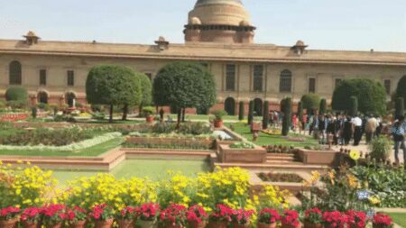 'Amrit Udyan', a New name for Rashtrapati Bhavan’s Mughal Gardens
