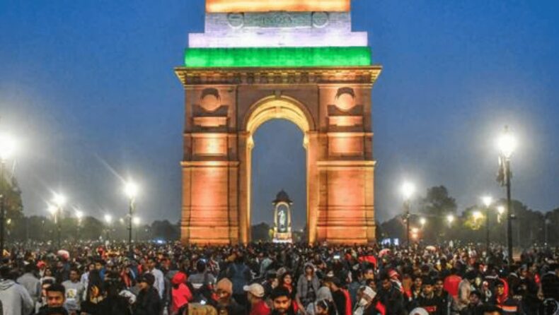 <strong>Lathi-charge Implemented amid New Year’s Celebration in Metro Cities</strong> - Asiana Times