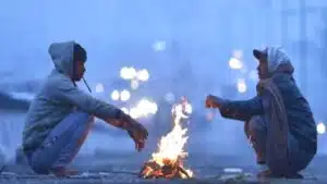 Mercury Dips to -4ยฐC as North India Heads Towards Another Cold Wave Image Source: Firstpost