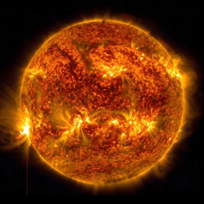 Monstrous Solar Flare Emerges on Sun, can BLAST solar storms at earth: NASA - Asiana Times