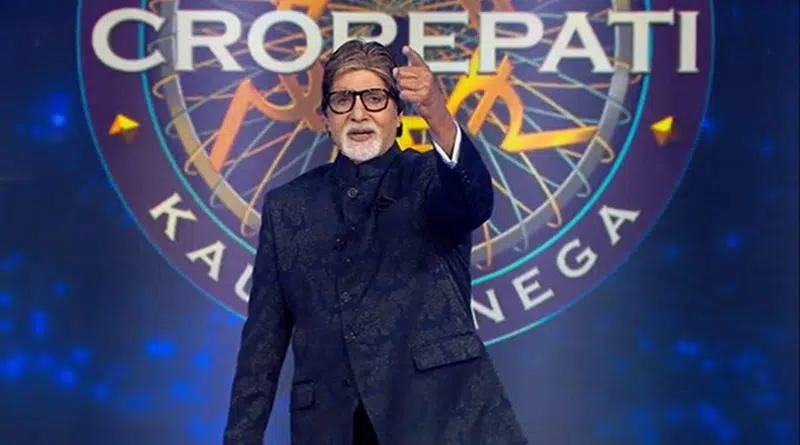 Amitabh Bachchan on KBC 14 set