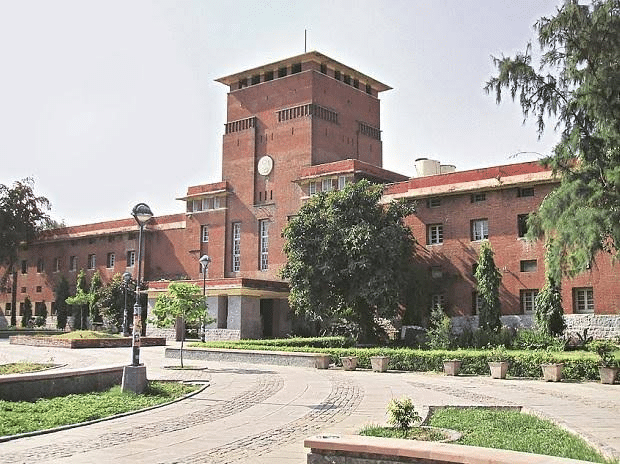 DU Professors on Shoe Polish Dharna- Unpaid for Months - Asiana Times