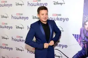 Jeremy Renner has surgery afterย snow plough accident. Jeremy Renner has surgery afterย snow plough accident. - Asiana Times