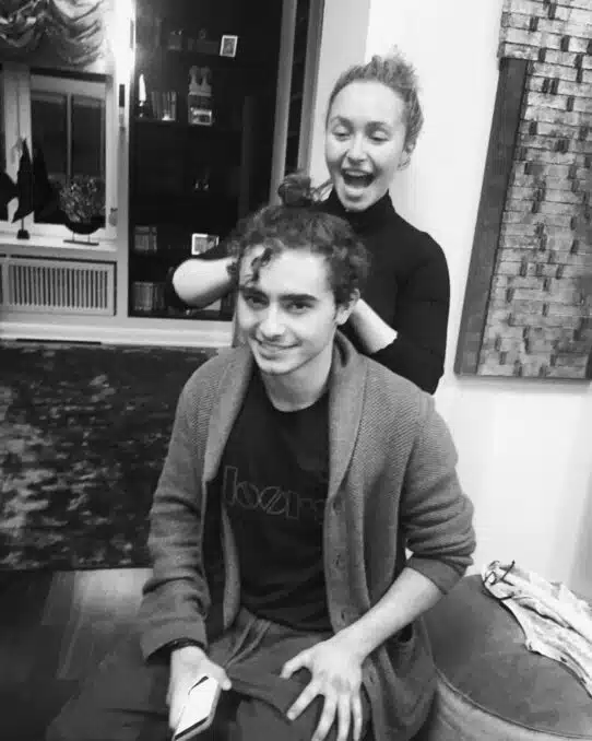 Hayden Panettiere cutting Jansen Panettiere's hair