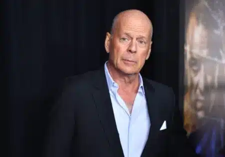 Is Bruce Willis, the ‘Die Hard’ Actor Facing Untreatable Dementia? Family answers - Asiana Times