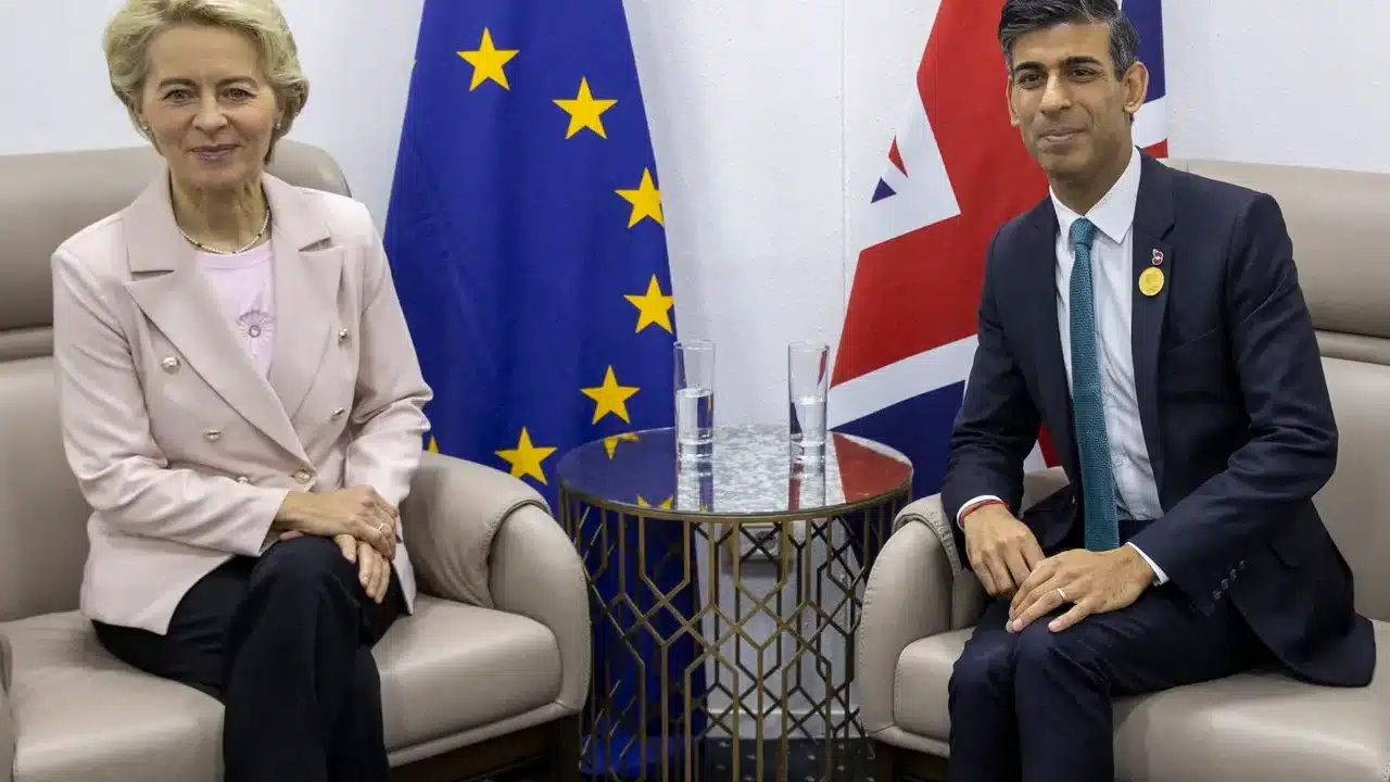 British Prime Minister Rishi Sunak with European Commission President Ursula von der Leyen