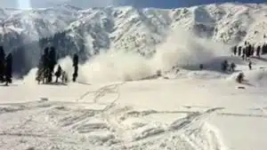 Avalanche hits World-Famous Ski Resort