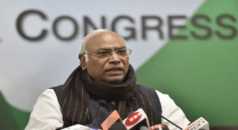<strong>Govt. gradually withdraws attention from MGNREGA scheme: Kharge</strong> - Asiana Times
